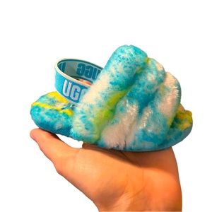 UGG Toddler Fluff Yeah Slides USA size 6